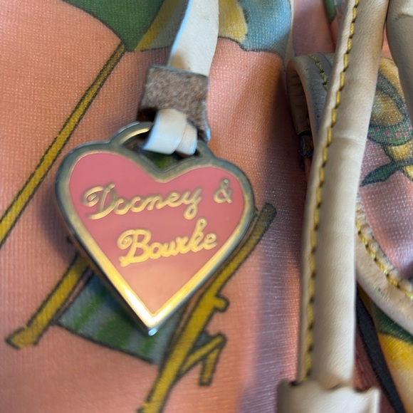 Dooney & Bourke Pink Miami Drawstring Bucket Sling Bag Backpack Y2K Vintage - Picture 8 of 10